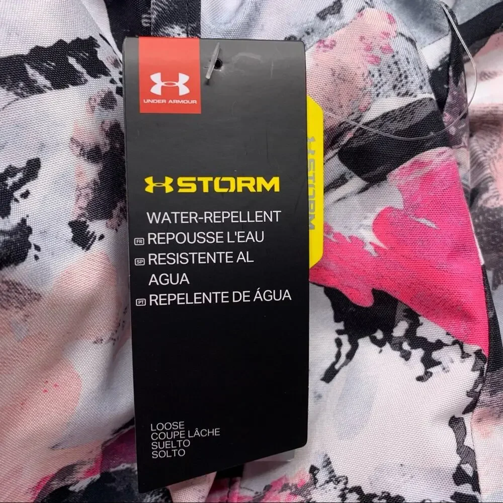 Under Armour Treetop Jacket in Black/Cerise